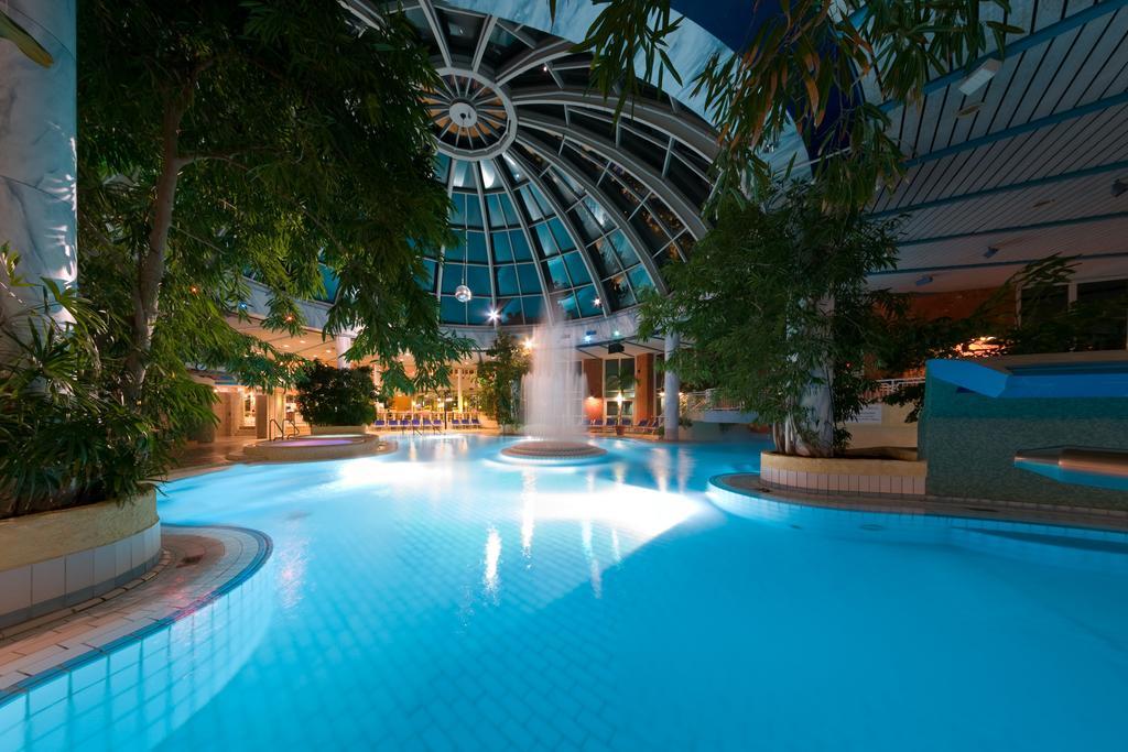 באד ליפספרינגה Vital Hotel Westfalen Therme Wellness Resort & Spa מראה חיצוני תמונה